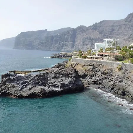 Balcon Los Gigantes Tenerife Puerto de Santiago (Tenerife)