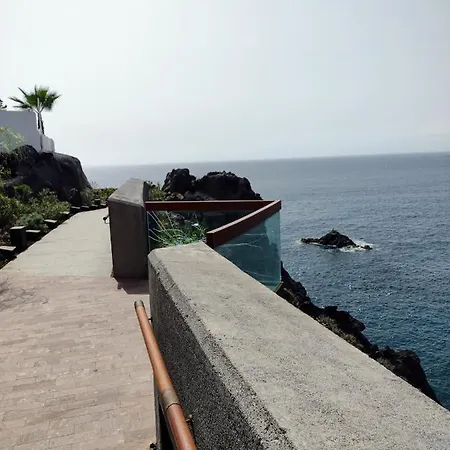 Balcon Los Gigantes Tenerife Puerto de Santiago (Tenerife)
